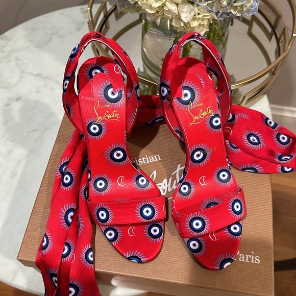 ❌SOLD❌ Christian Louboutin Greekaba du Desert Ankle Wrap Sandal - Picture 2 of 9